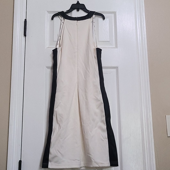 Guess Dress - Picture 3 of 5